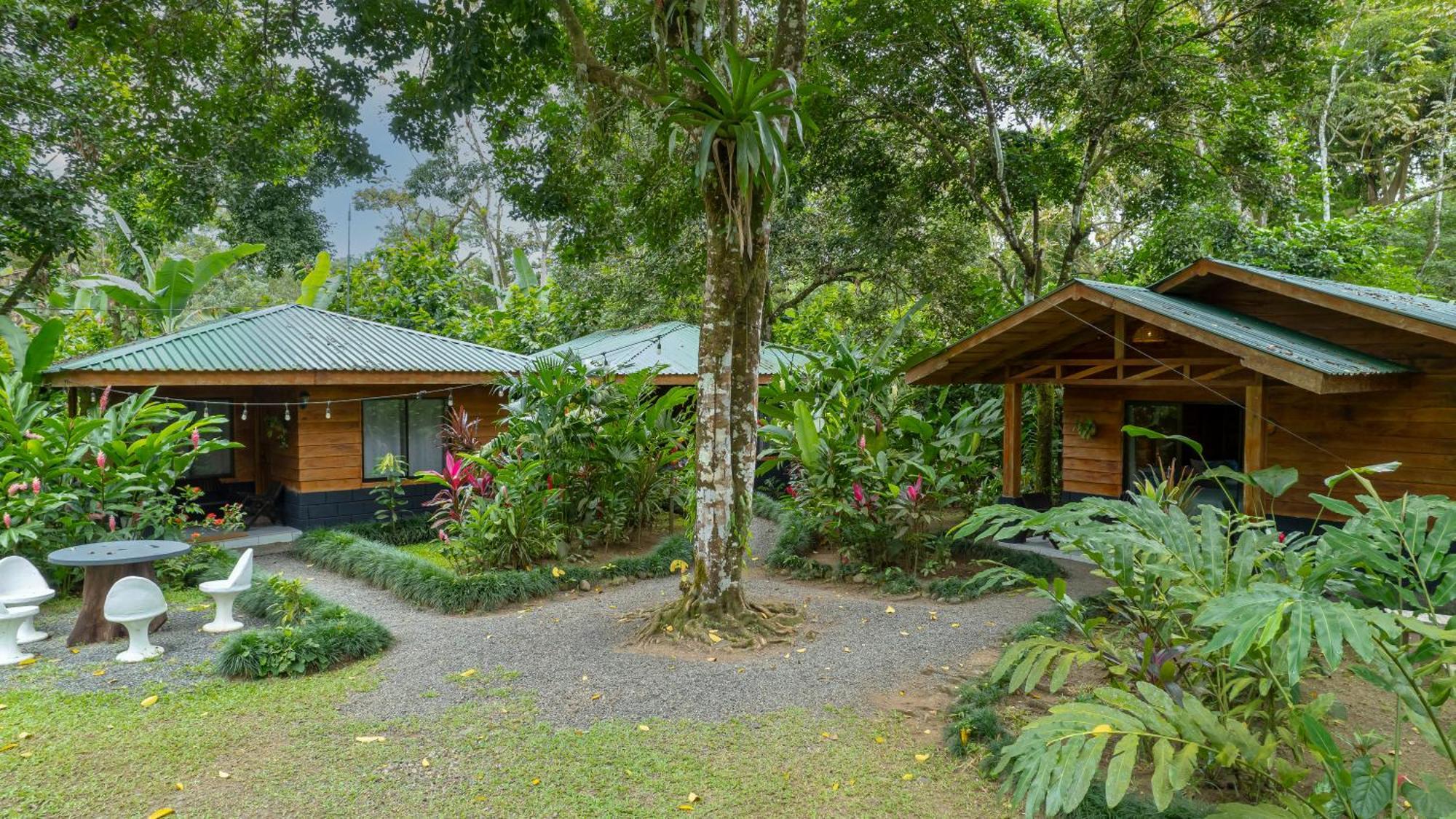 Eden Organic Farm & Bungalows La Fortuna Eksteriør bilde