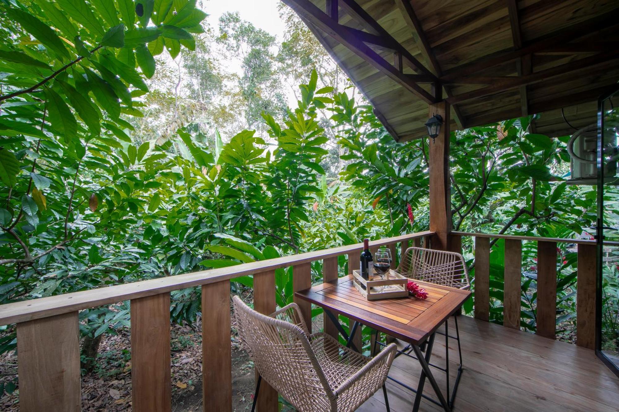 Eden Organic Farm & Bungalows La Fortuna Rom bilde