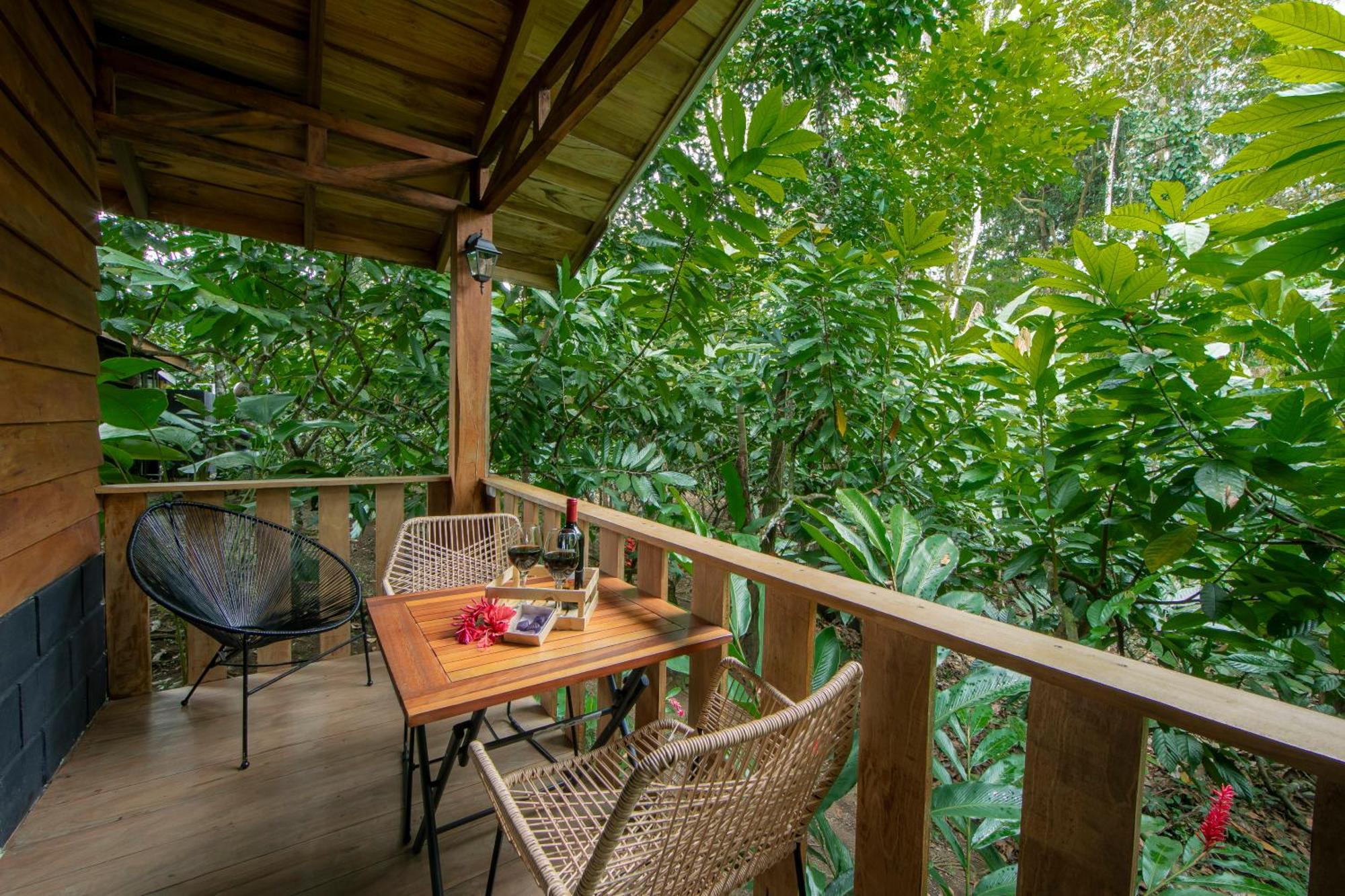 Eden Organic Farm & Bungalows La Fortuna Rom bilde